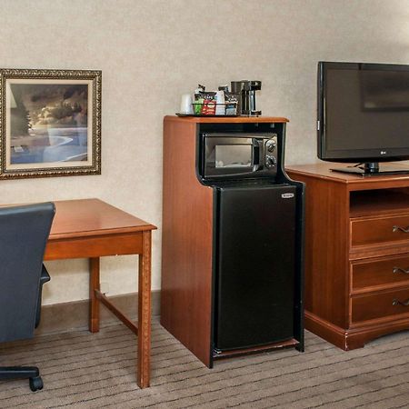 Quality Inn Castleton Εξωτερικό φωτογραφία