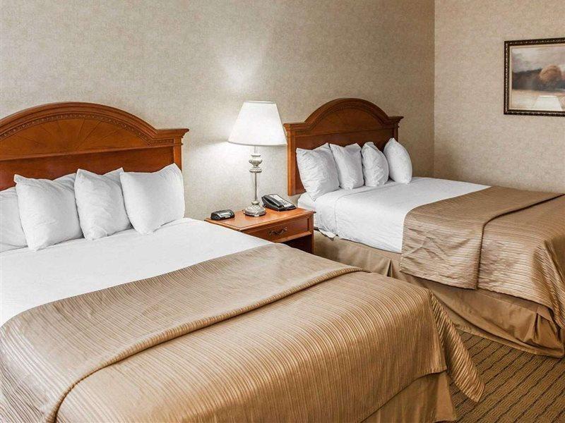 Quality Inn Castleton Εξωτερικό φωτογραφία
