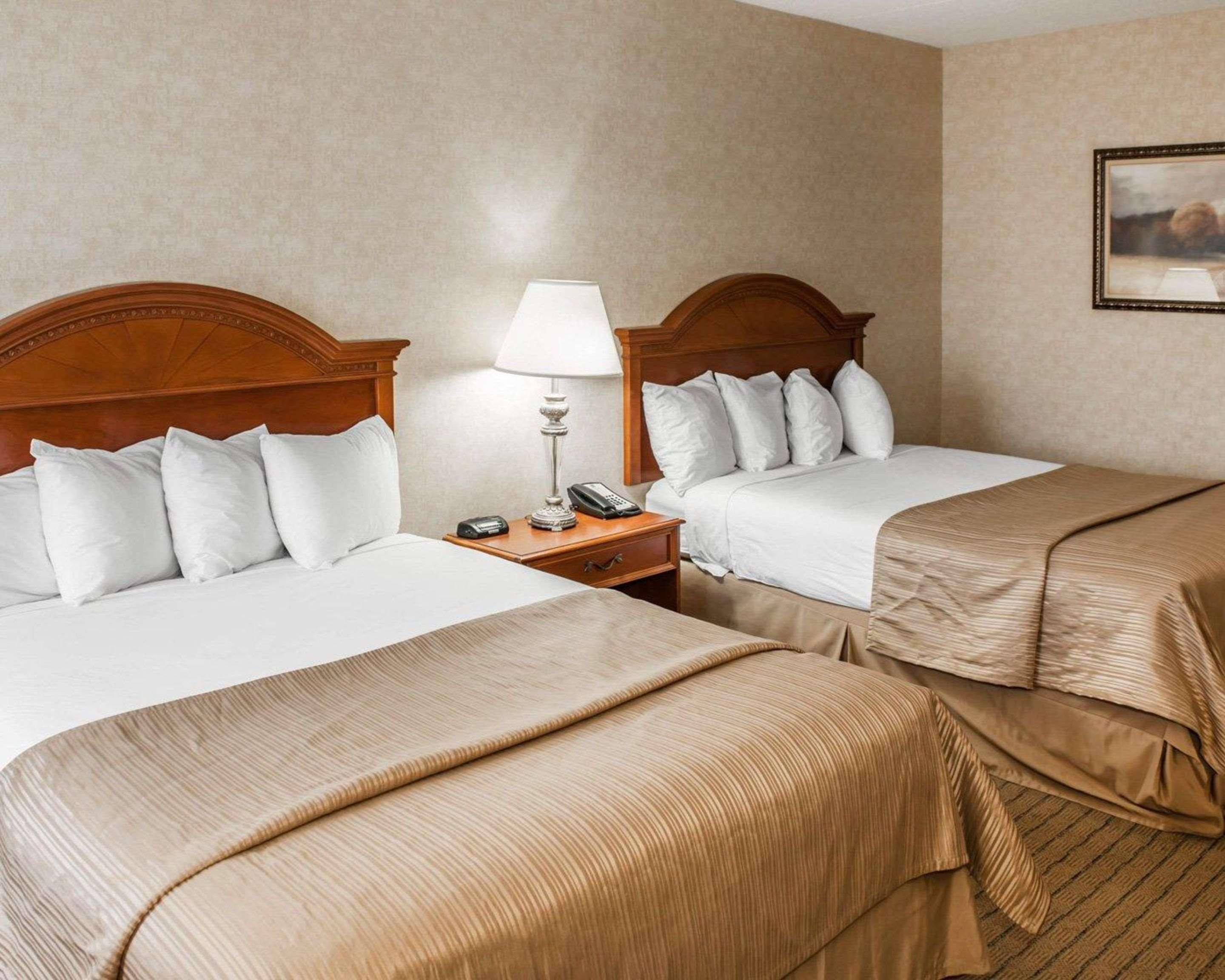 Quality Inn Castleton Εξωτερικό φωτογραφία