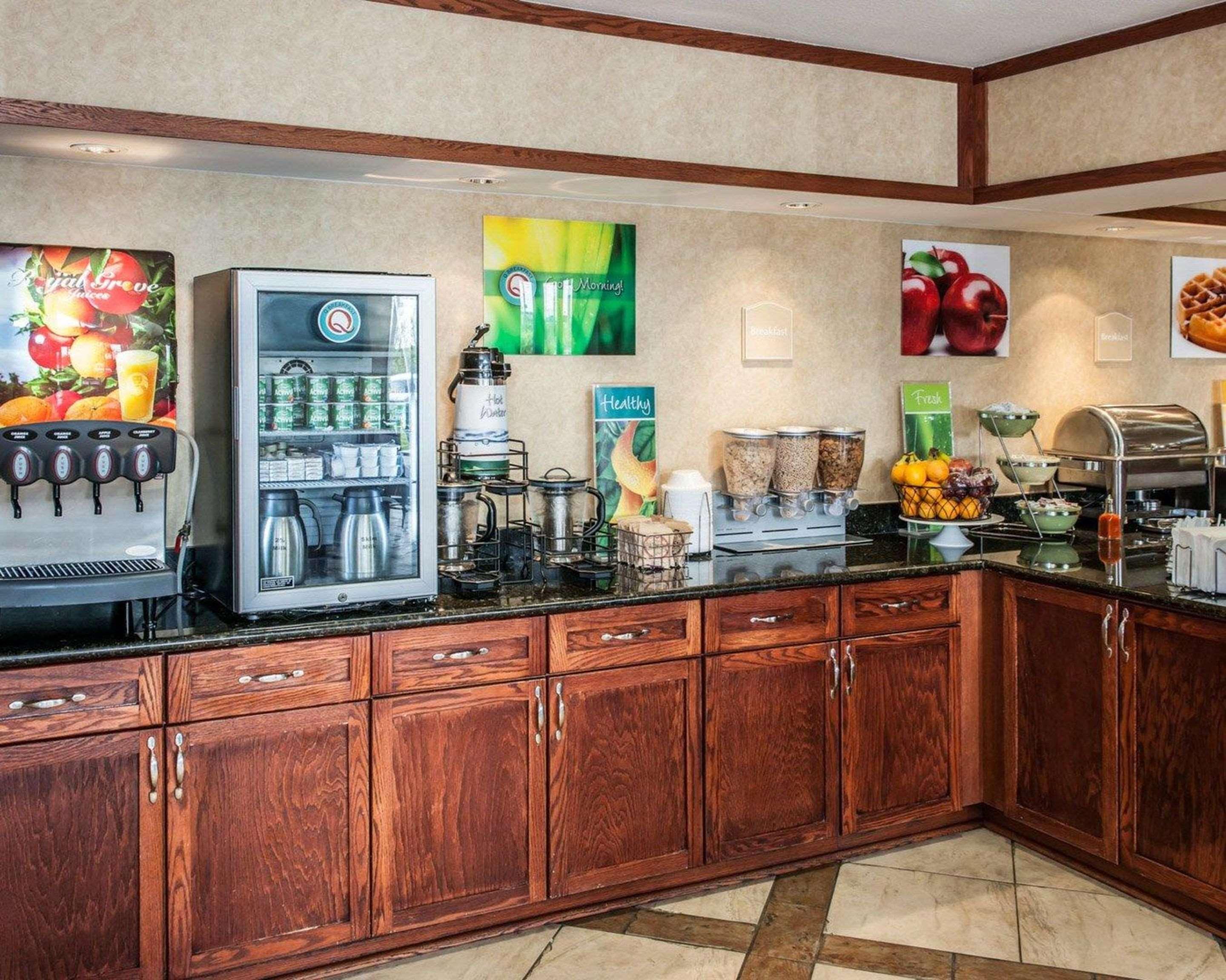 Quality Inn Castleton Εξωτερικό φωτογραφία