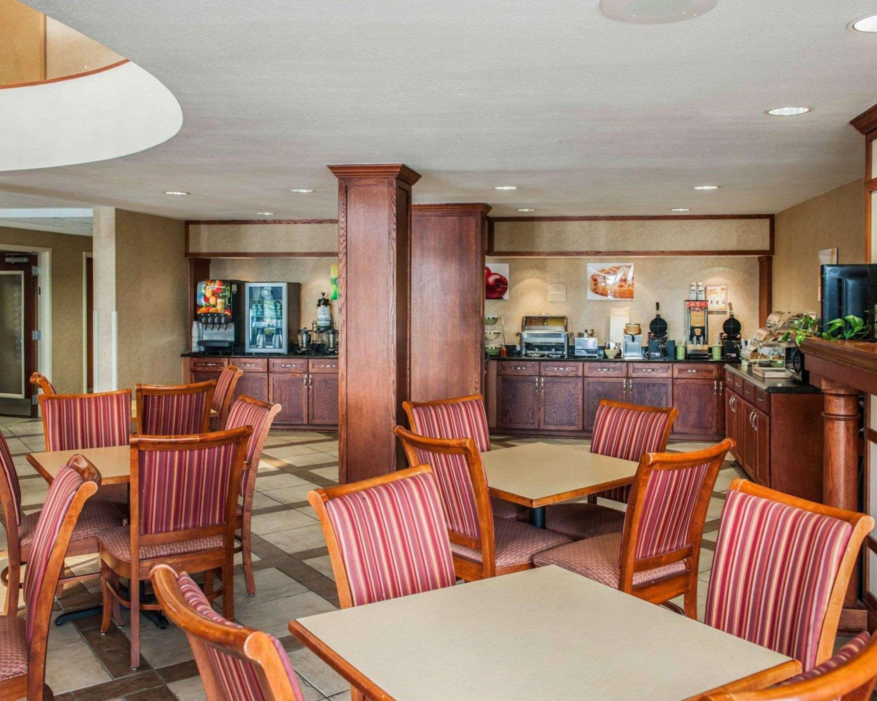 Quality Inn Castleton Εξωτερικό φωτογραφία