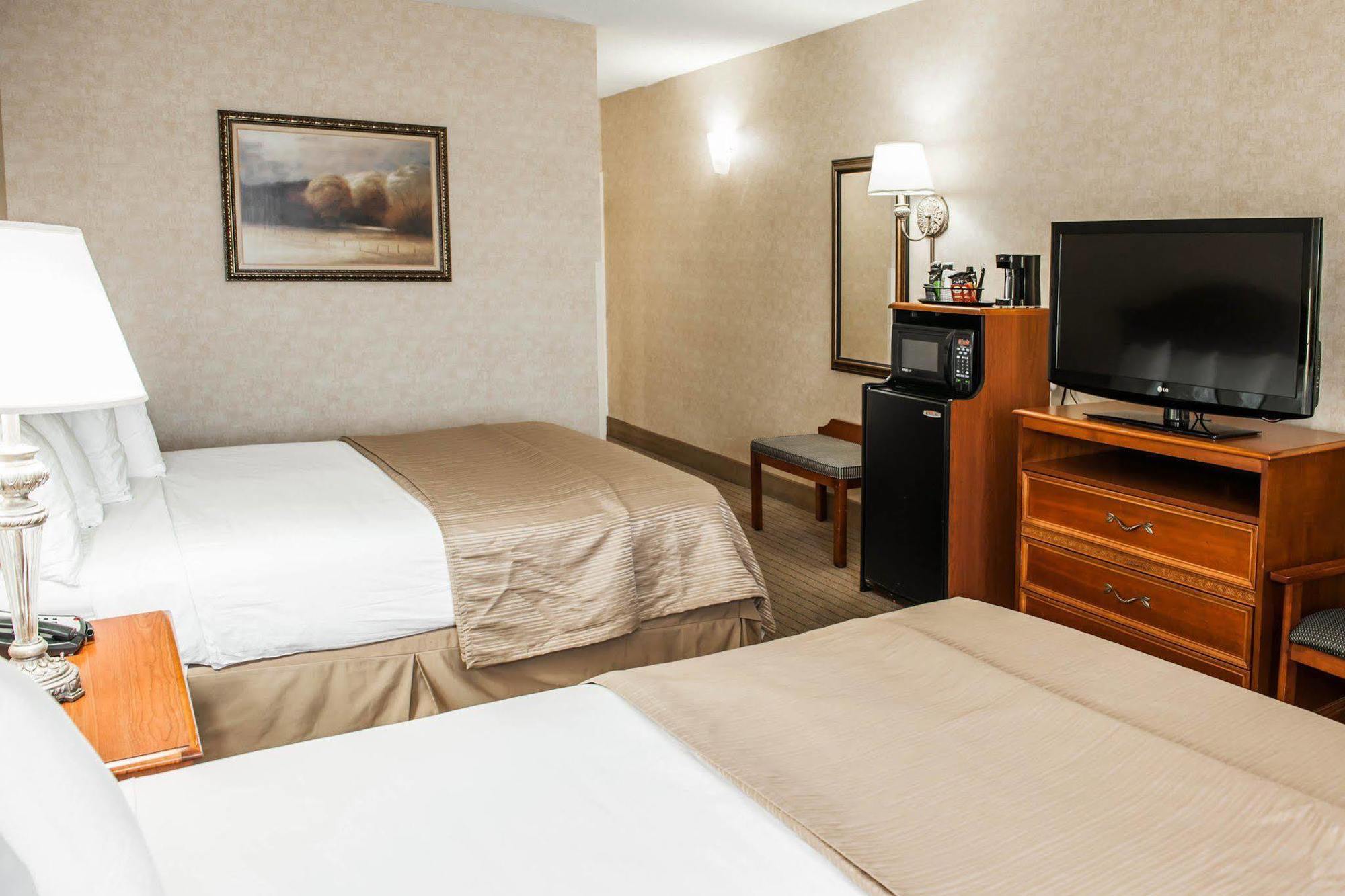 Quality Inn Castleton Εξωτερικό φωτογραφία